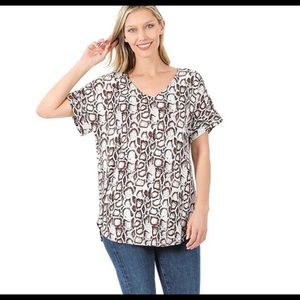 Brand New Top Brown and White